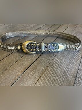 Vintage Sand Castle Women’s Metallic Bronze Stretch Belt with Studded Decorative